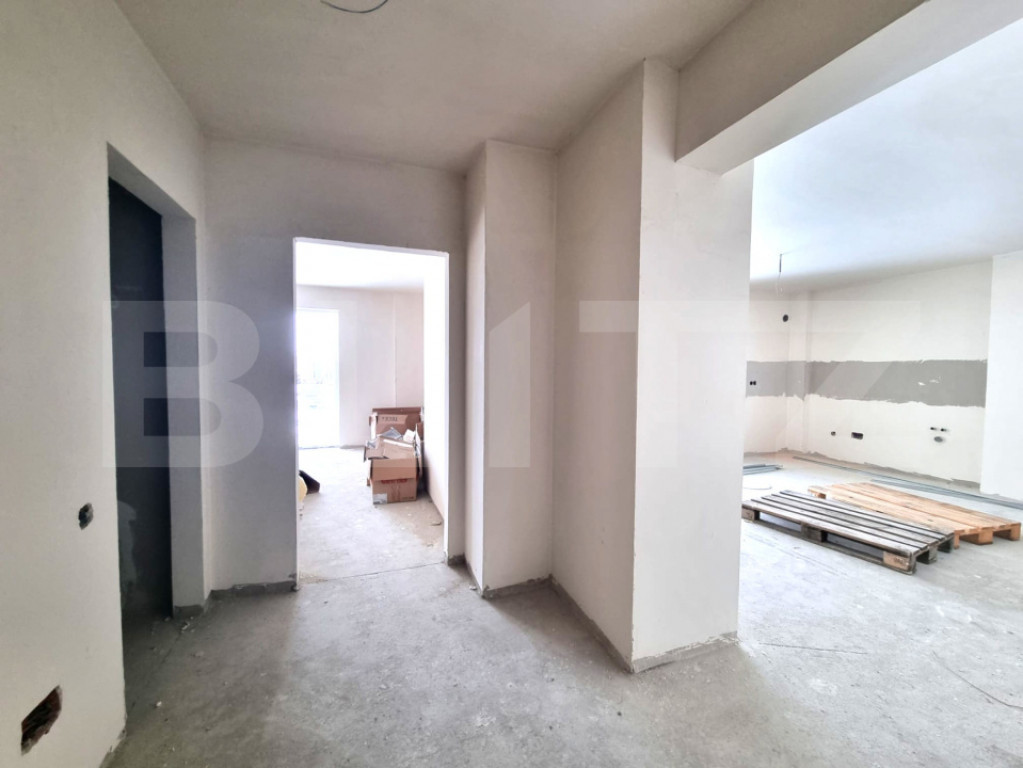 Apartament 1 cameră | Zonă centrală | Demisol înalt | Cu