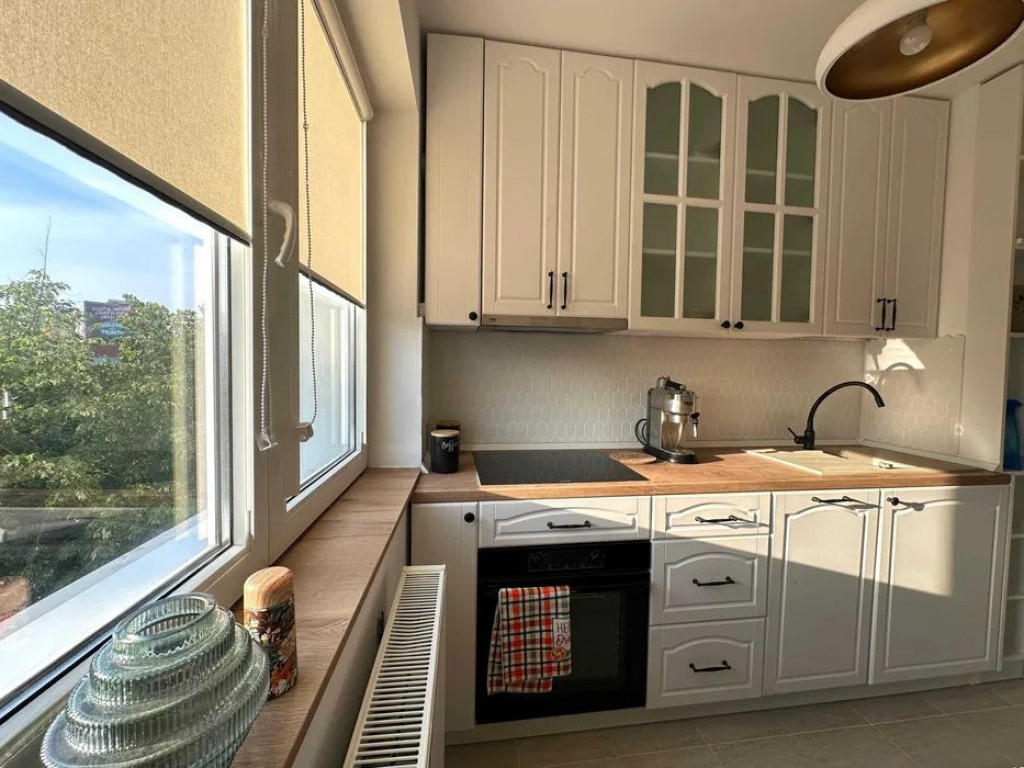 Apartament 2 camere decomandat Dristor / Camil Ressu