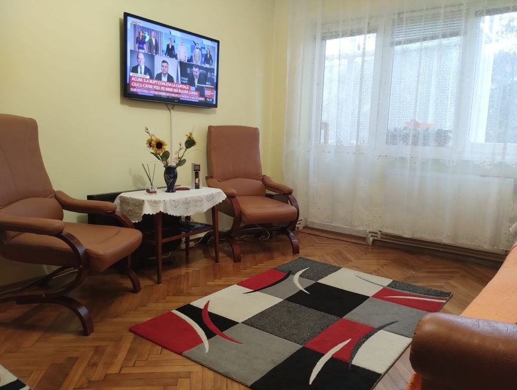 Apartament 2 camere in Deva, zona Gojdu, et 2