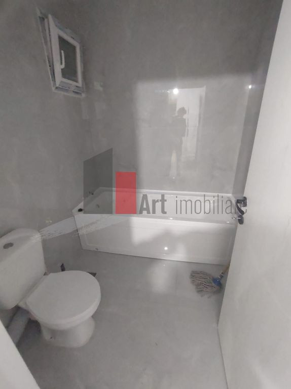 Vânzare apartament 2 camere decomandat Șos. Giurgiului ...