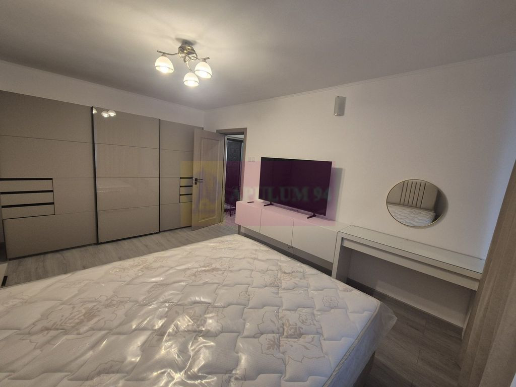 Garsoniera pe Calea Rahovei, langa Liceul Bolintineanu