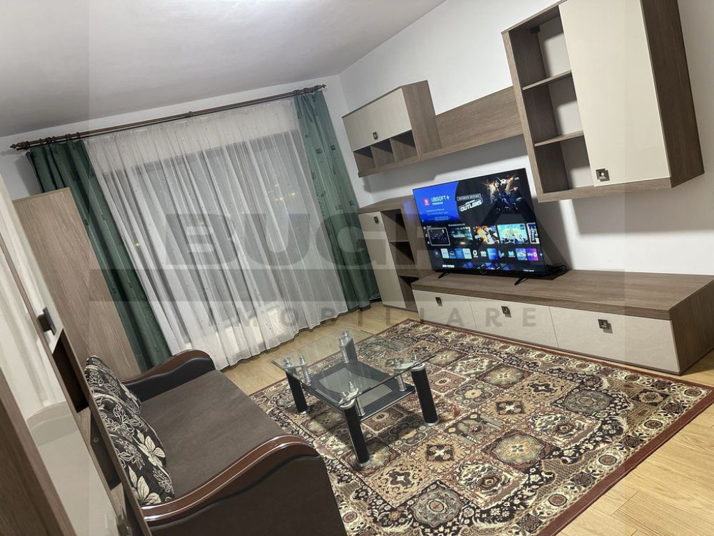 Apartament de 3 camere, modern, 77mp, parcare zona Pod IRA