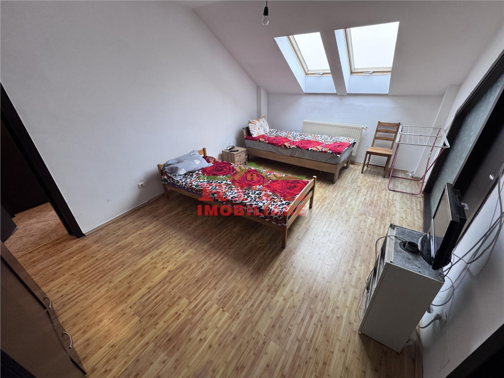 Nou! Ap. 2 cam., S=53 mp, mansarda, zona Eugen Ionescu!