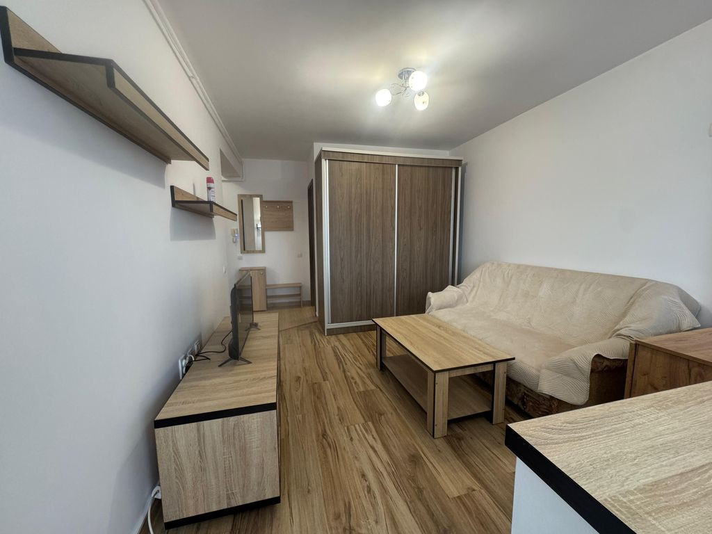 APARATORII PATRIEI - Cheile Turzii | Chirie 2 Camere Bloc...