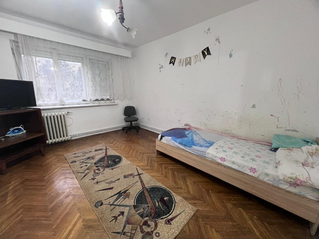 Apatament 3 camere,zona Minerului-Lidl