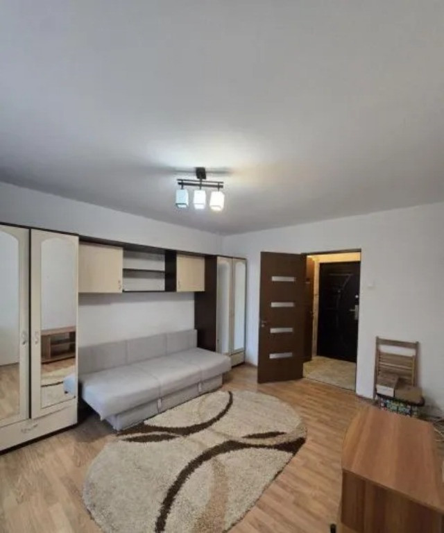 Metrou 1 Decembrie 1918, gars, supf. 21 mp, et. 2/4