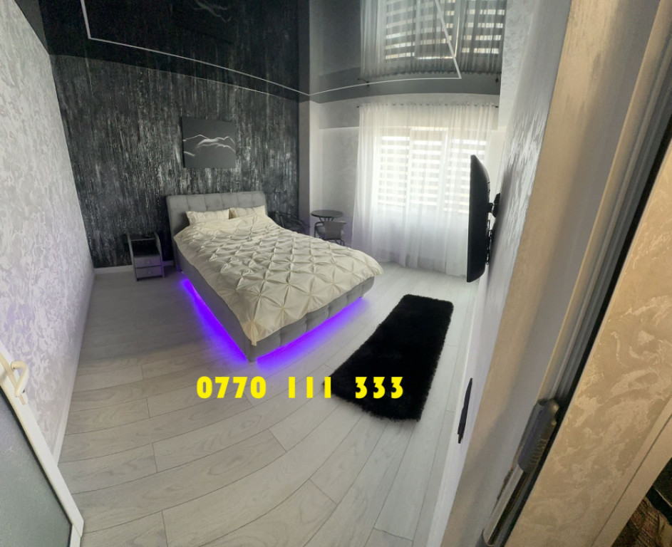 - Garsoniera La Cheie, zona Centrala, etaj intermediar