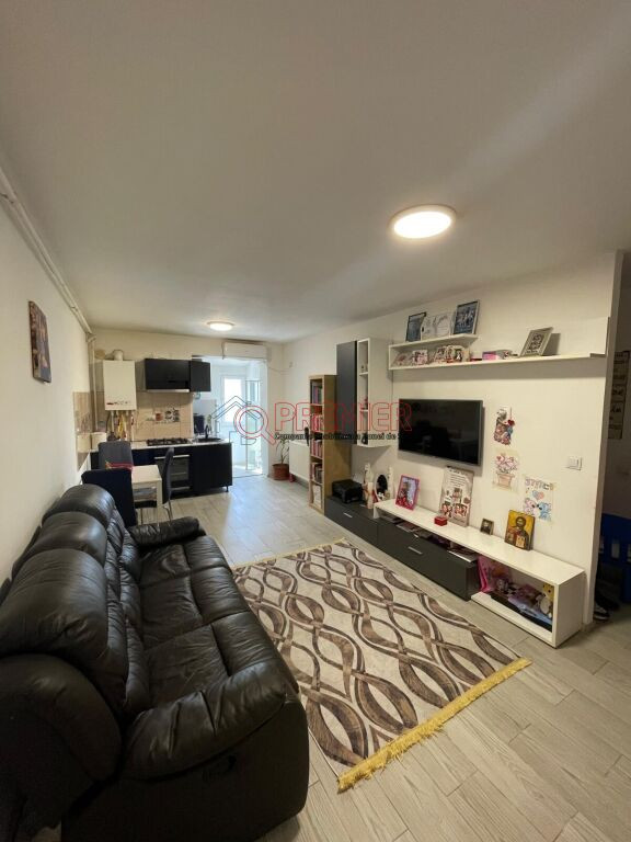 Metrou Apărătorii Patriei - Bloc 2017 Studio 2 camere