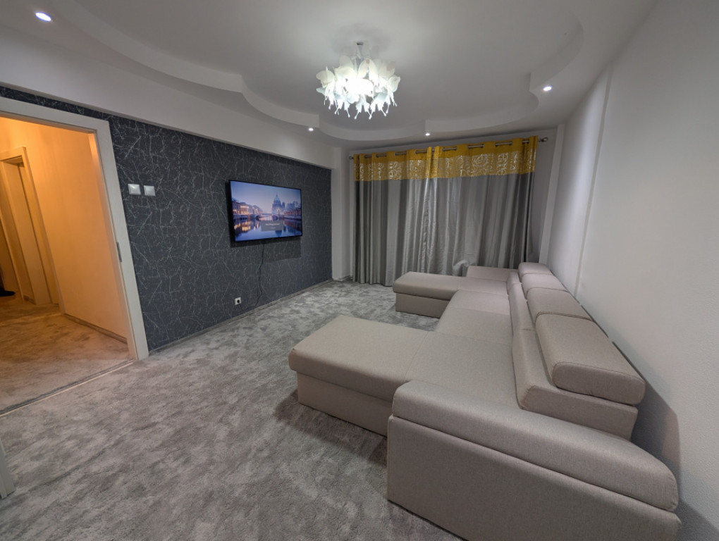 Renovat, 2 camere decomandate - 64 mp , etaj intermediar, No