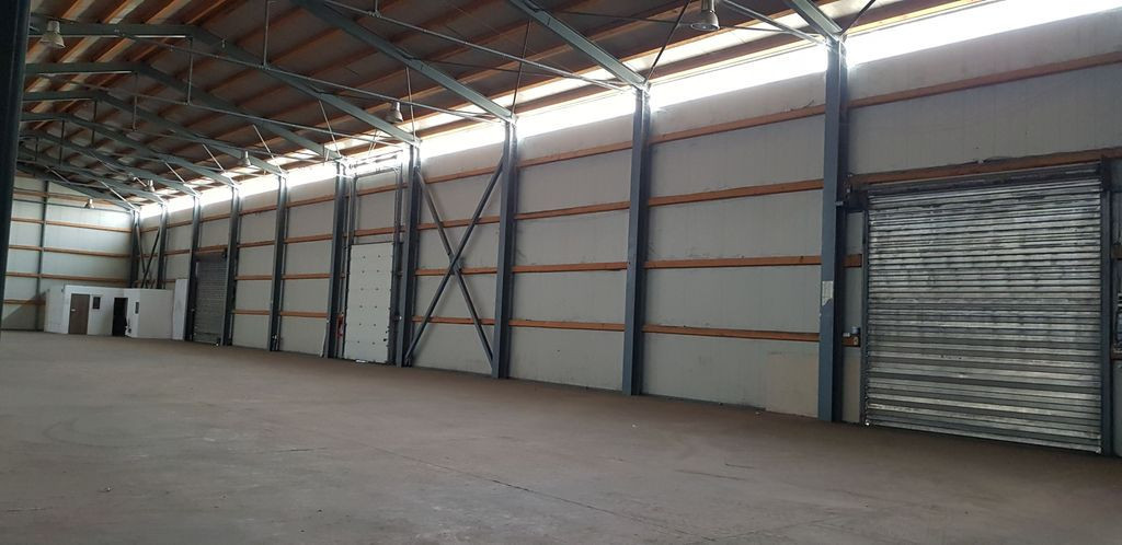 Spatiu depozitare Tunari soseaua de centura