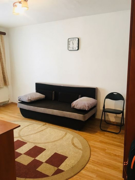 1 camera zona Balcescu