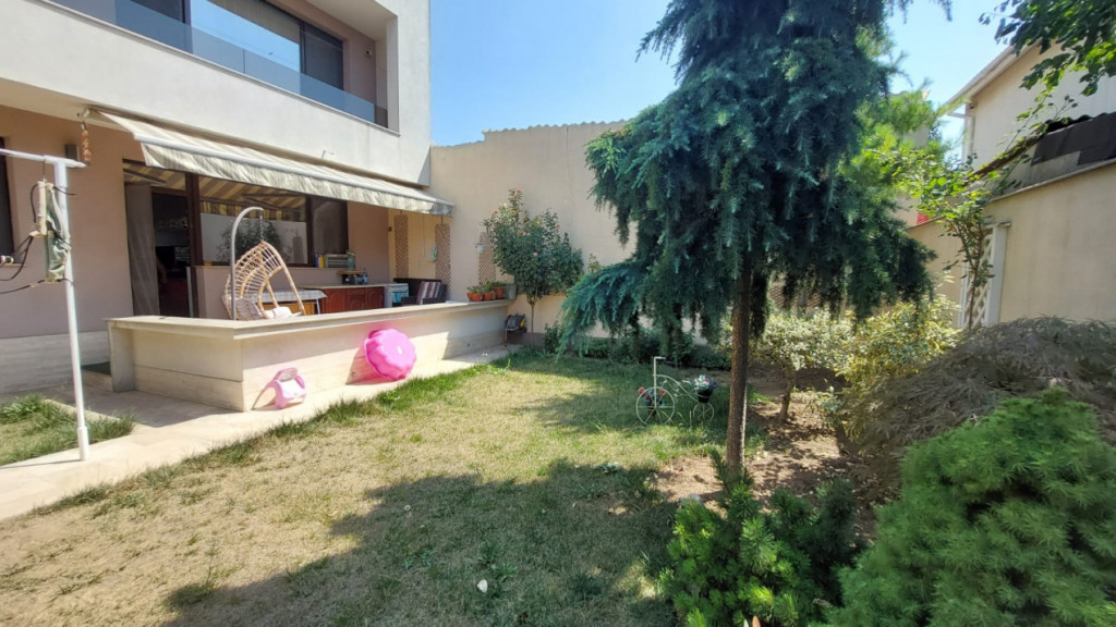 VILA MEDITERANEANA P+2, situata in zona COICIU,