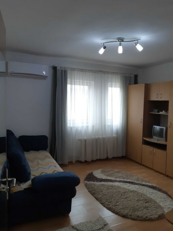 Apartament 2 camere in zona Buziasului