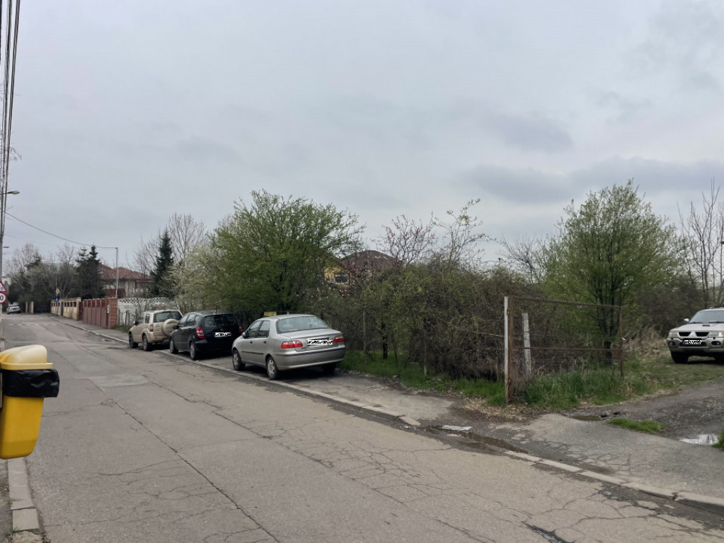 Drumul Ghindari, teren 998mp, deschidere 37ml, utilități ?