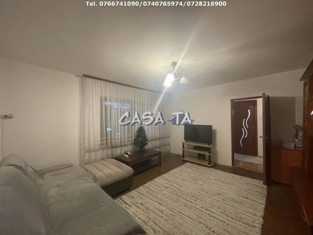 Apartament 3 Camere, Etaj 7/8(cu lift), Strada Unirii - Ultr