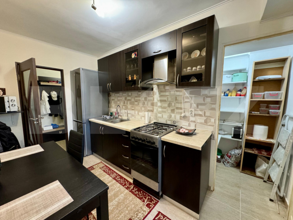 Apartament cu 4 camere, semidecomandat, tip D, 85 mp, Calea