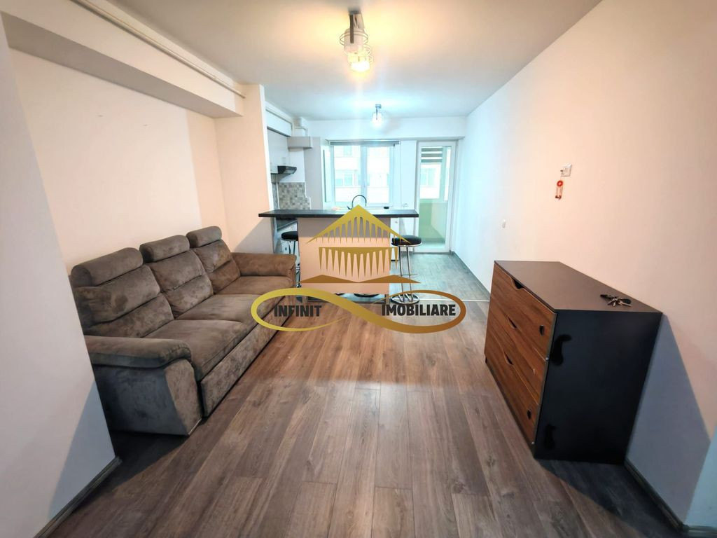 Închiriez apartament 3 camere în vila zona Nord a orasului Bacău
