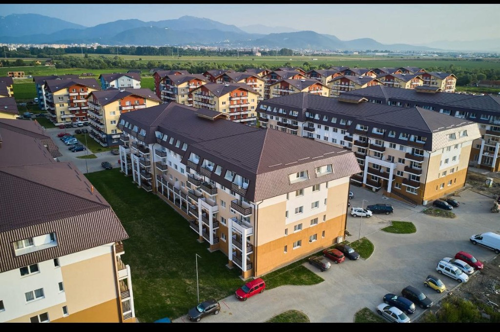 Apartament 3 camere Dezvoltator