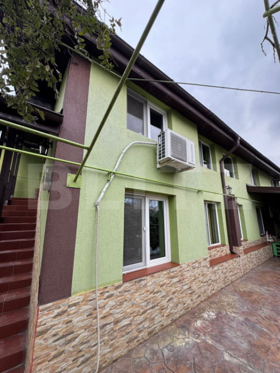 Casa 6 Camere Cu Teren 180Mp - Rahova