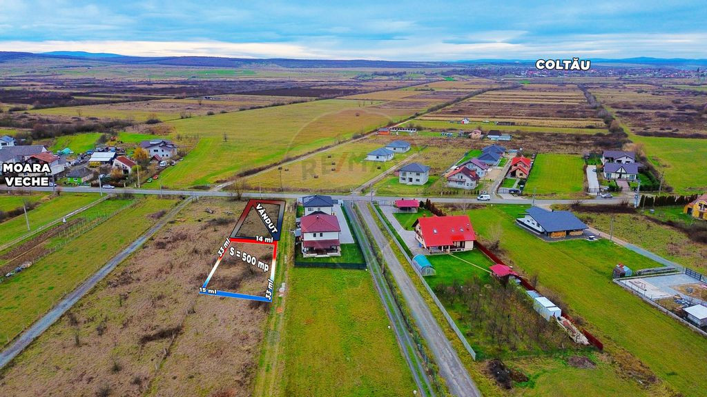 Teren de vanzare in Sacalaseni - zona case noi langa Moar...