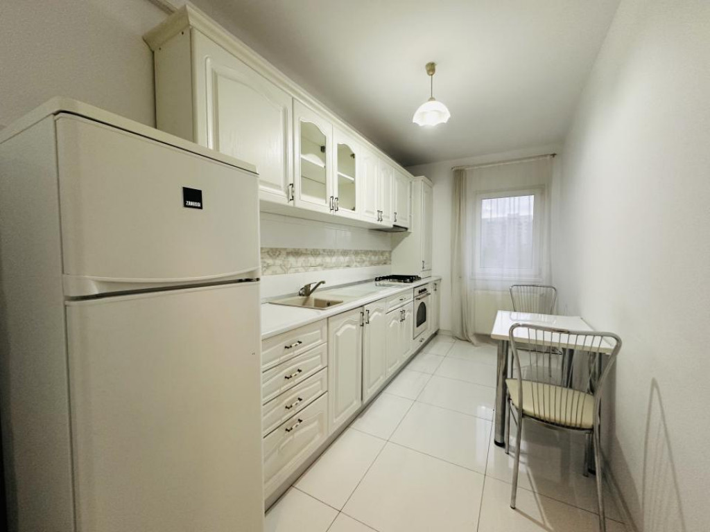 Apartament 2 camere - bloc 2016 - Vacaresti