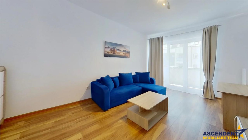 TUR 3D! Decomandat, elegant, 2 balcoane, Maurer Villas, Bras