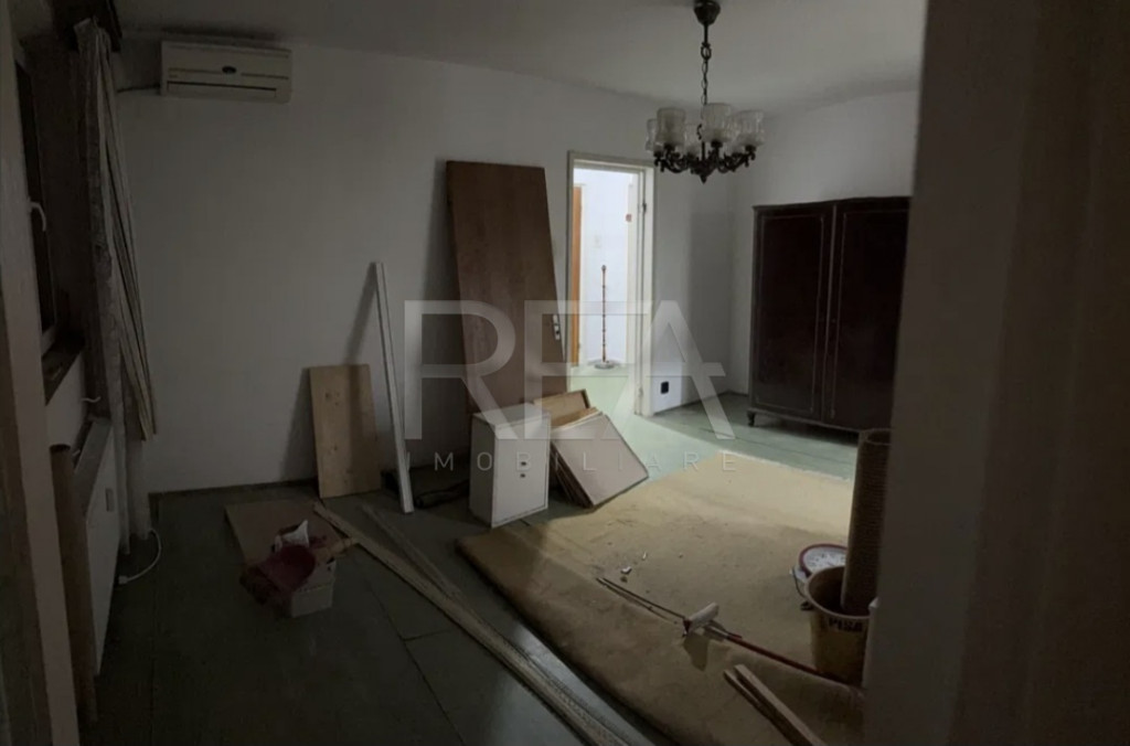 2 camere, 3/10, 51 mp, anvelopat-zona Gorjului