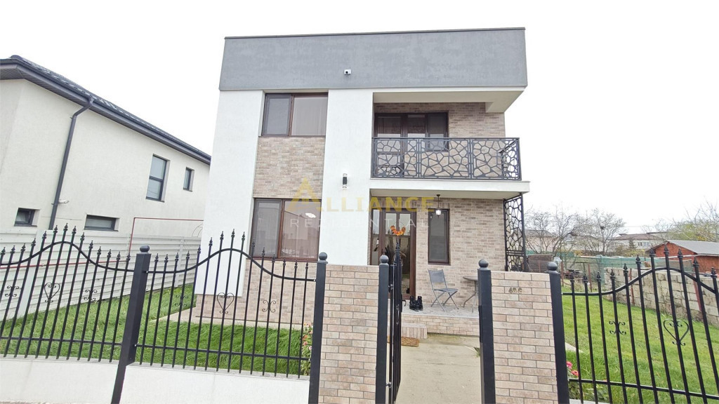 Casa cu etaj - Mobilata/utilata, gata de mutat