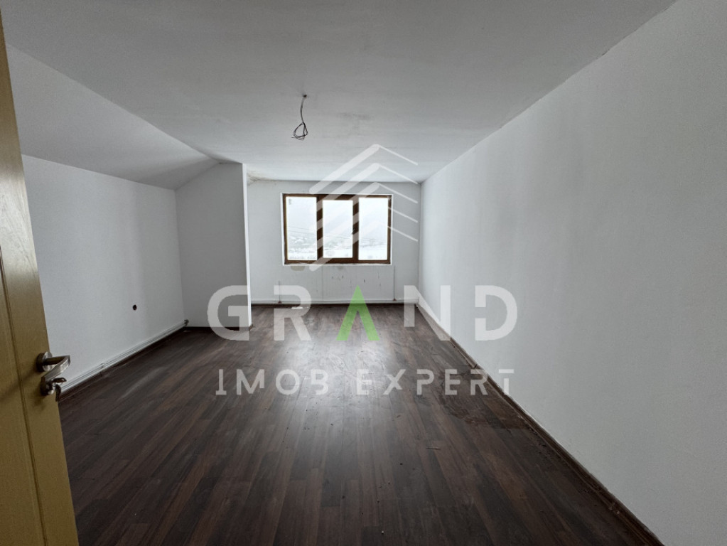 Casă individuală de vânzare | 269 mp | Teren 1.360 mp | T