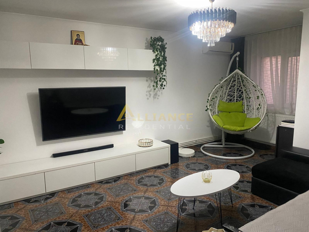 [PRIMARIE] Apartament cu 3 camere | decomandat - Mobilat si