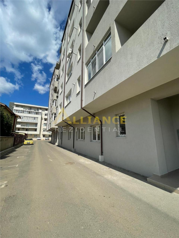 Mall Grand Arena-3 Camere - Decomandat