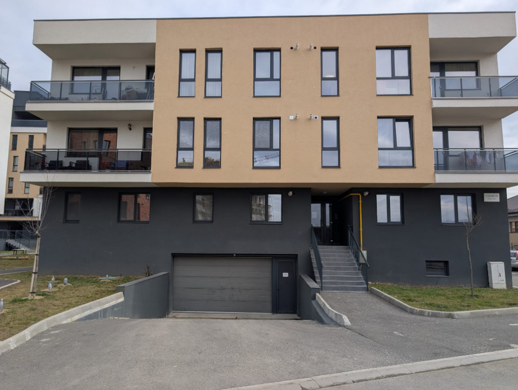 Apartament 3 camere, COMISION 0% LA CUMPARARE