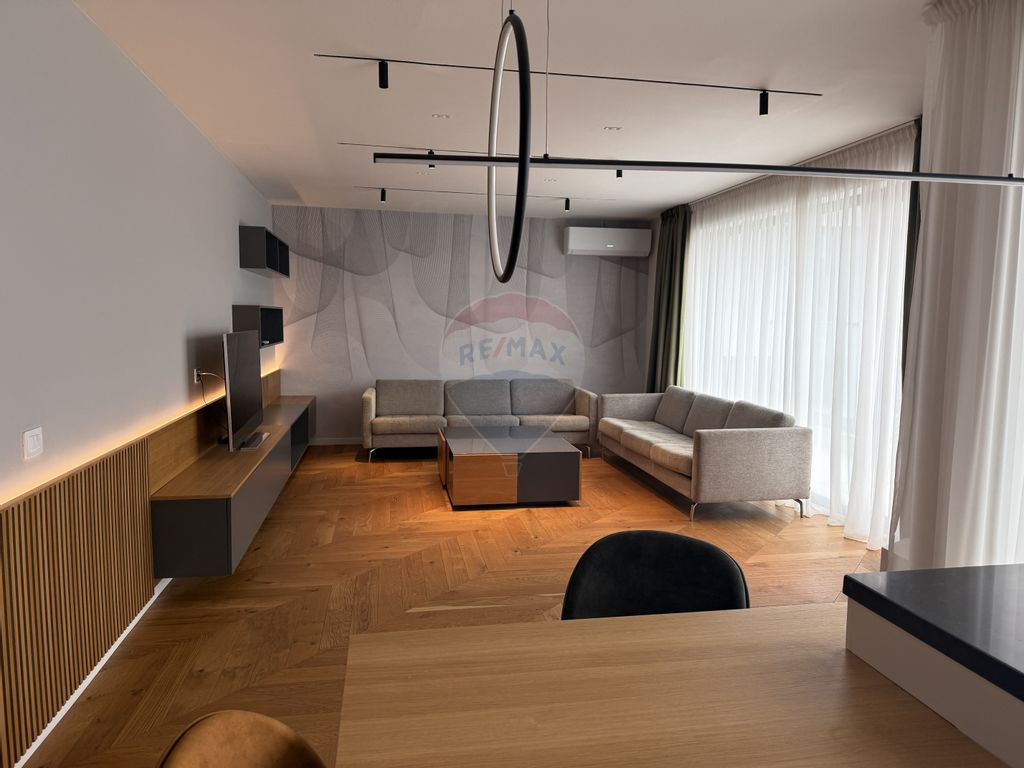 Apartament 3 camere de închiriat in Buna Ziua, strada Mi...