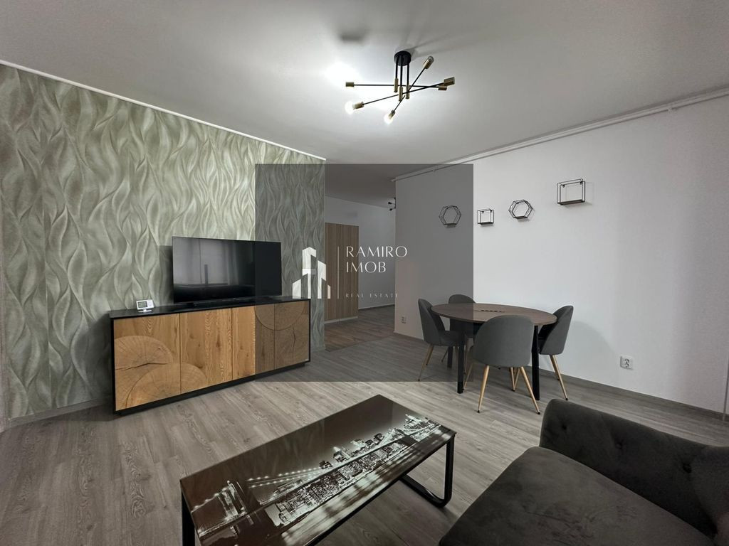 3 Camere - Metalurgiei - Sector 4