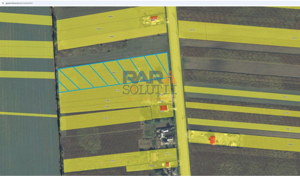 Teren 9969 mp, situat la E85, între două intrări pe au...