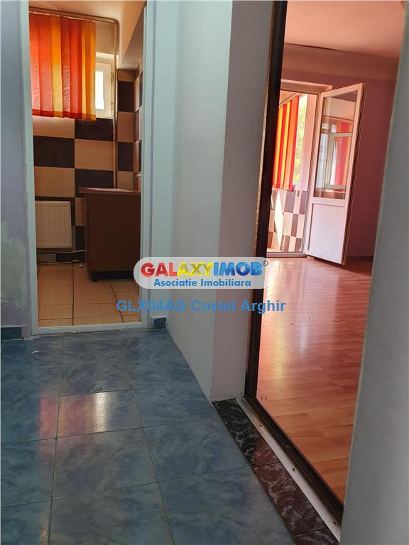 Vindem garsoniera in zona centrala Republicii cu Maior Sontu