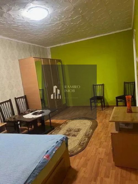 Garsonierra Decomandata Piata Sudului / Soseaua Oltenitei...