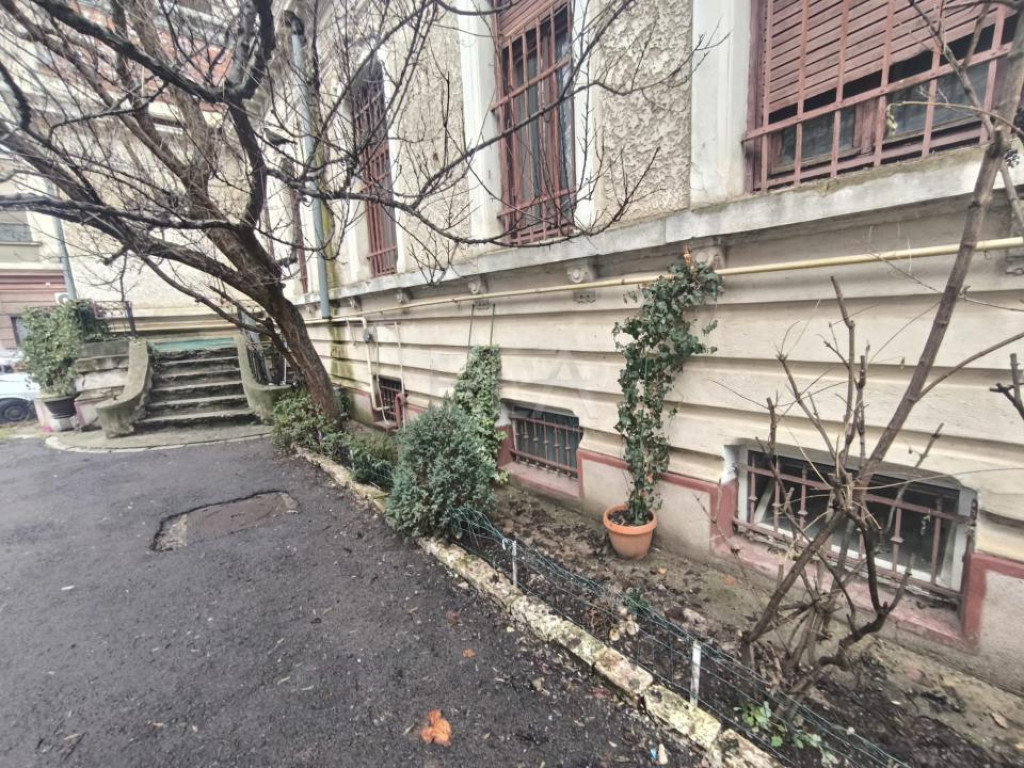 Casa, Calea Dorobanti