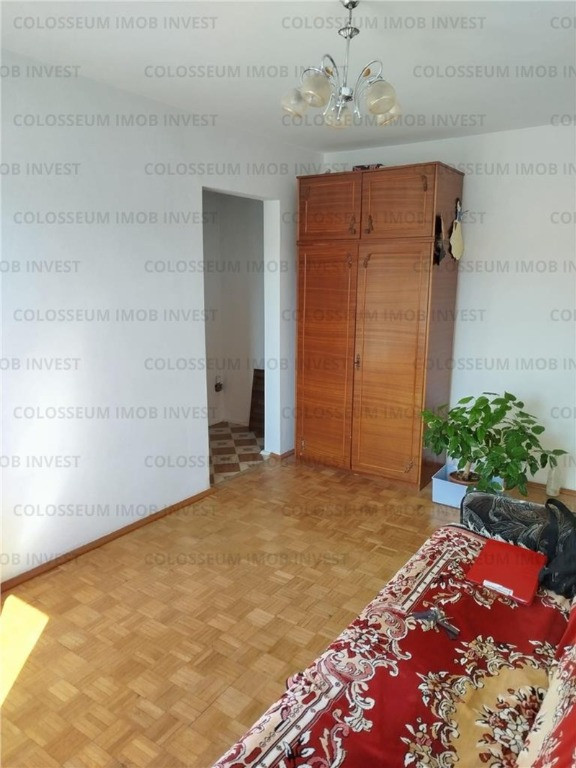 COLOSSEUM: Apartament 2 Camere Gemenii Profi