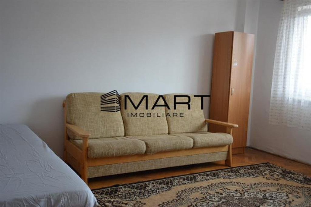 Apartament cu 3 camere decomandate Mihai Viteazu