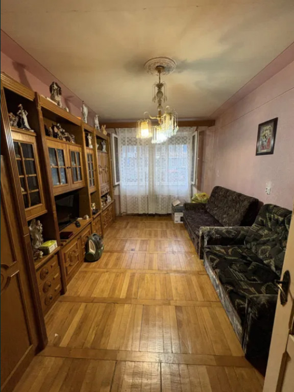 Garsoniera semidecomandata - zona Tractorul