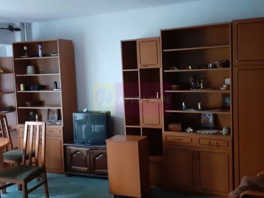 Vanzare garsoniera zona Panduri