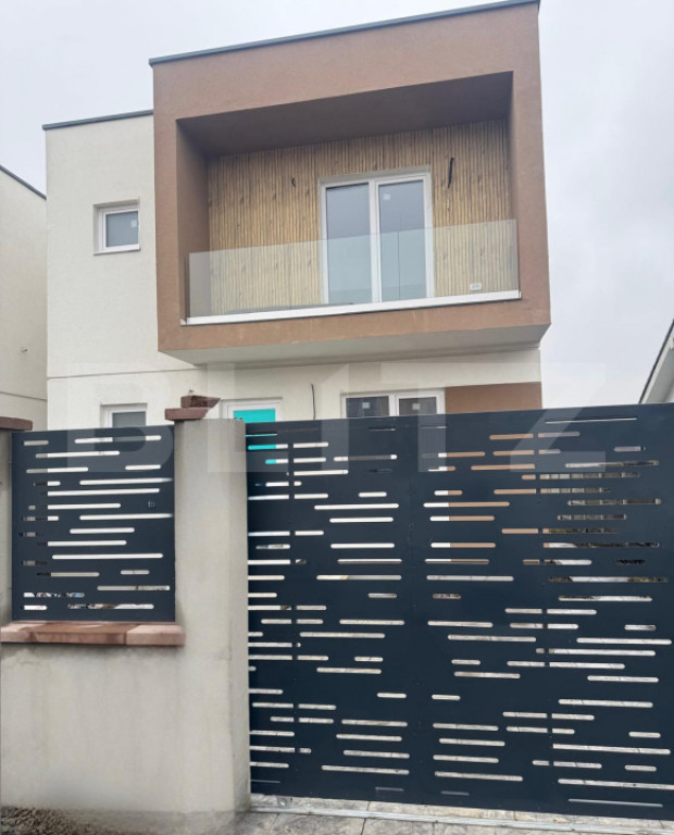 Duplex stil mediteranean