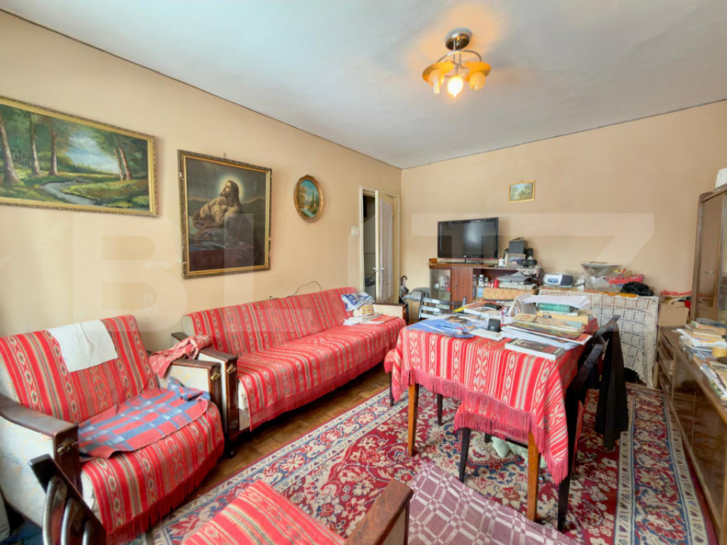 Apartament 3 camere, 48 mp, zona Racheta-Craiovița Nouă