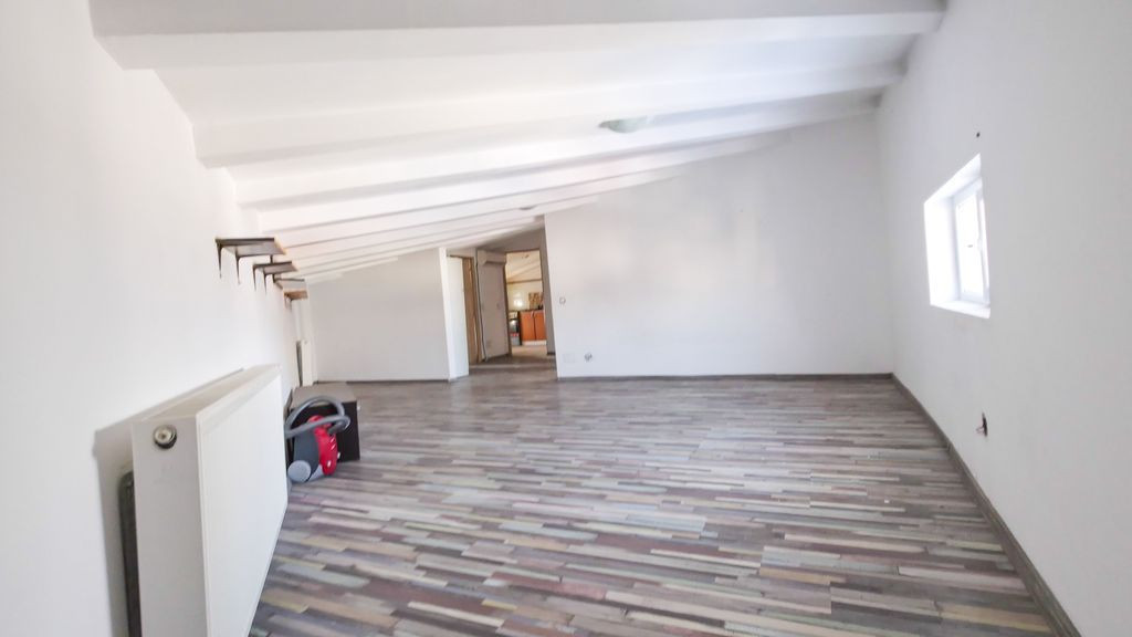 Apartament 2 camere decomandat 60 mp – Str. Soldat Vasi...