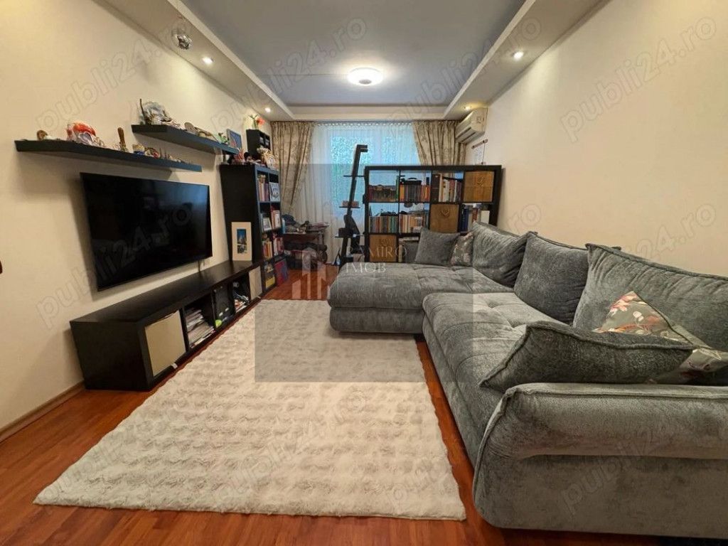 Apartament cu 3 camere, zona Dristor