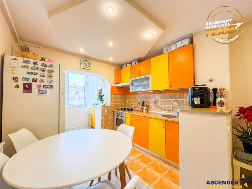 FILM3D! Apartament cochet,2 camere, decomandat,Nicolae Iorga