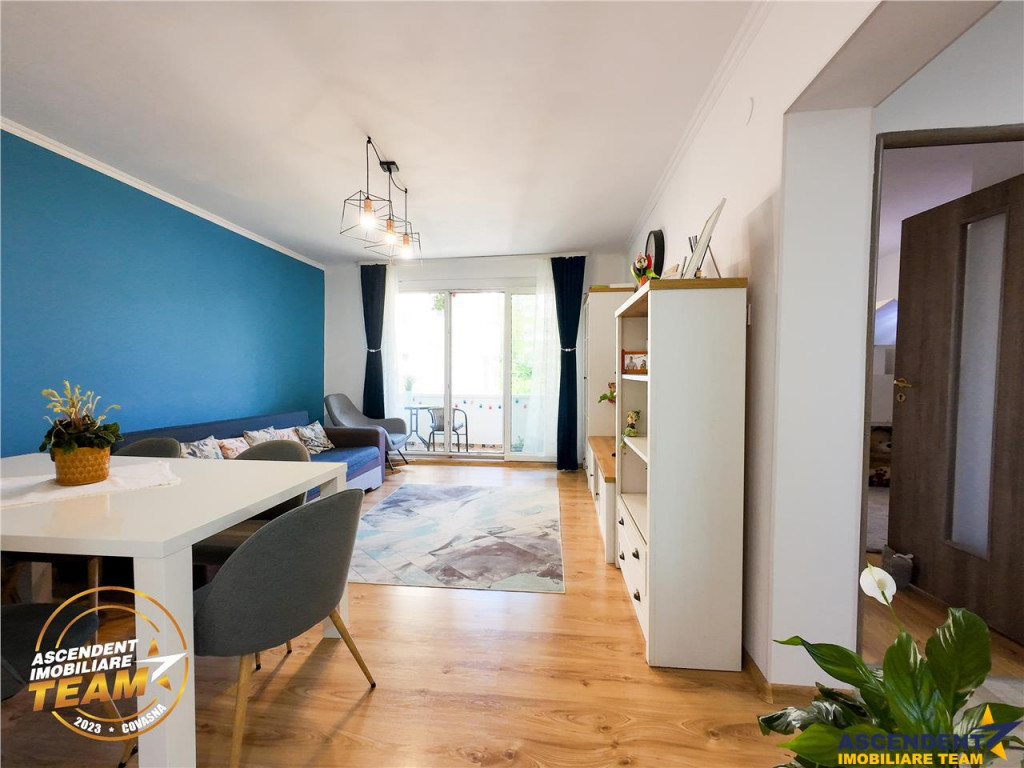 3D! Decomandat, luminos, primitor, 2 balcoane, Simeria, Sfan