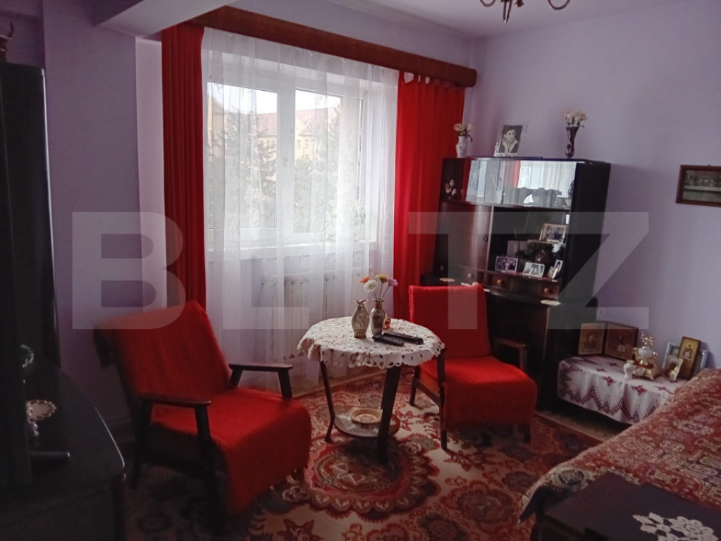 Apartament spațios cu 3 camere, bloc reabilitat, zonă exce