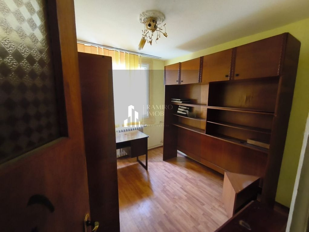 Apartament 3 camere | Zona 1 Decembrie 1918 / Titan